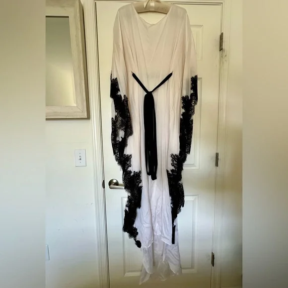 Rosamosario 100% Raw Silk Kaftan & Black Chantilly Lace “Natural Beauty” Large - Picture 3 of 17